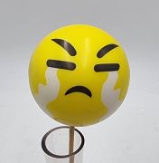  7cm tmrj smile labda 20cm-es fa beszr plcn: srs