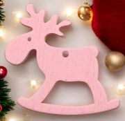  5cmx5cm -es felakaszthat, lzervgott festett fa rnszarvas : rzsaszn