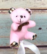  9cm magas plss l maci figura, 20cm-es fa beszr plcn: rzsaszn